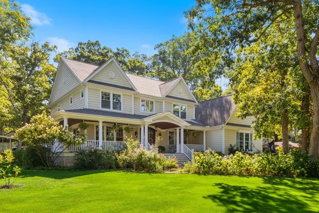 $1,224,900 | 27W773 Beecher Avenue, Winfield, IL 60190