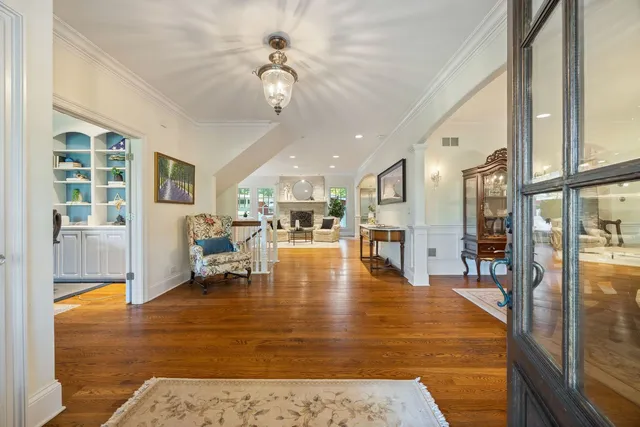 $1,224,900 | 27W773 Beecher Avenue, Winfield, IL 60190