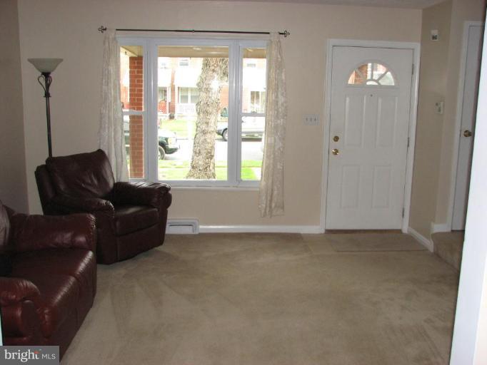 8020 Wallace Road Dundalk, MD 21222 - Photo 2 of 21 Living Room