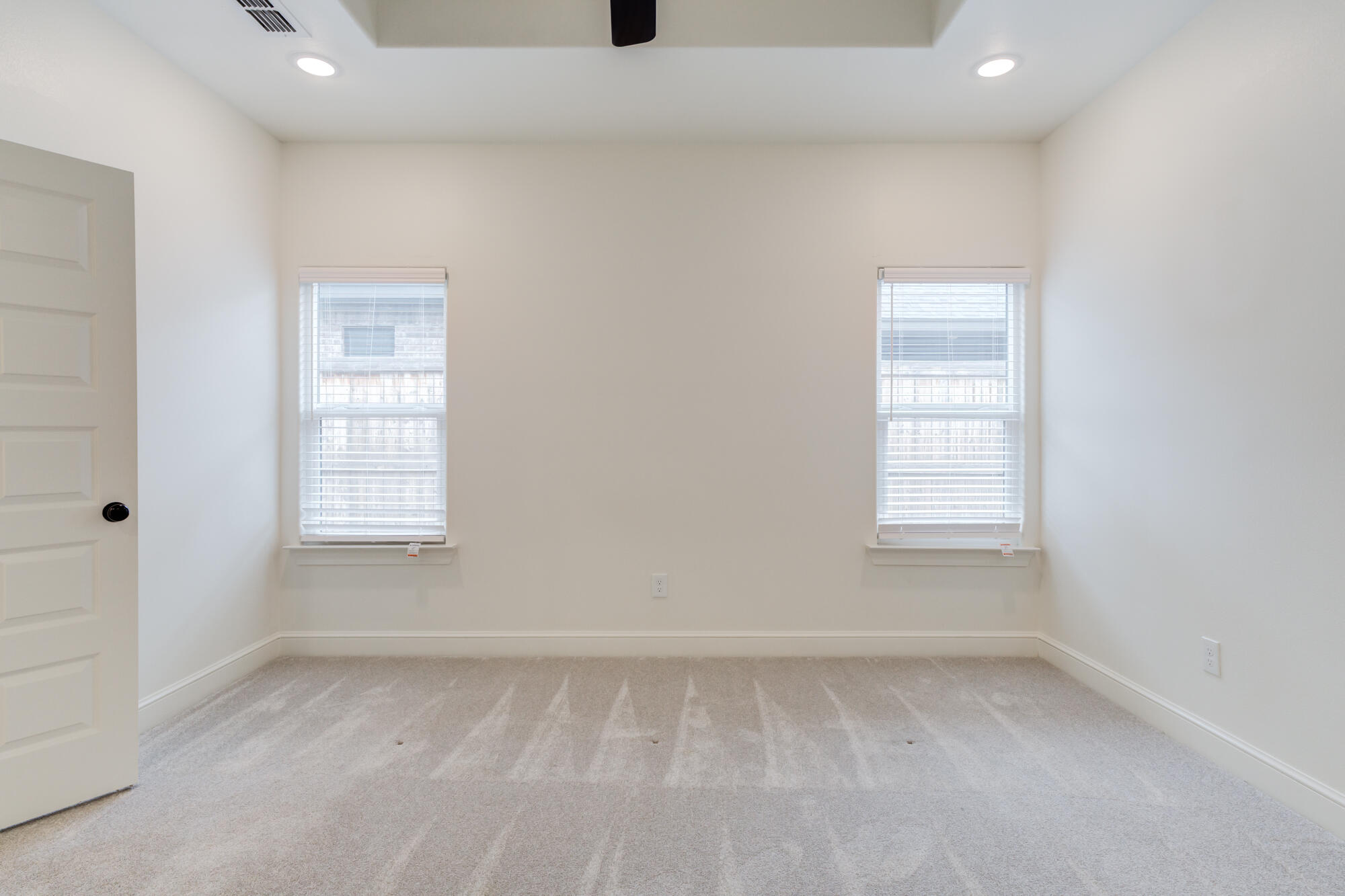 7609 52nd Street Lubbock, TX 79407 - Photo 7 of 54 7609-52nd-St_Lubbock-TX34_Primary-Bedroo