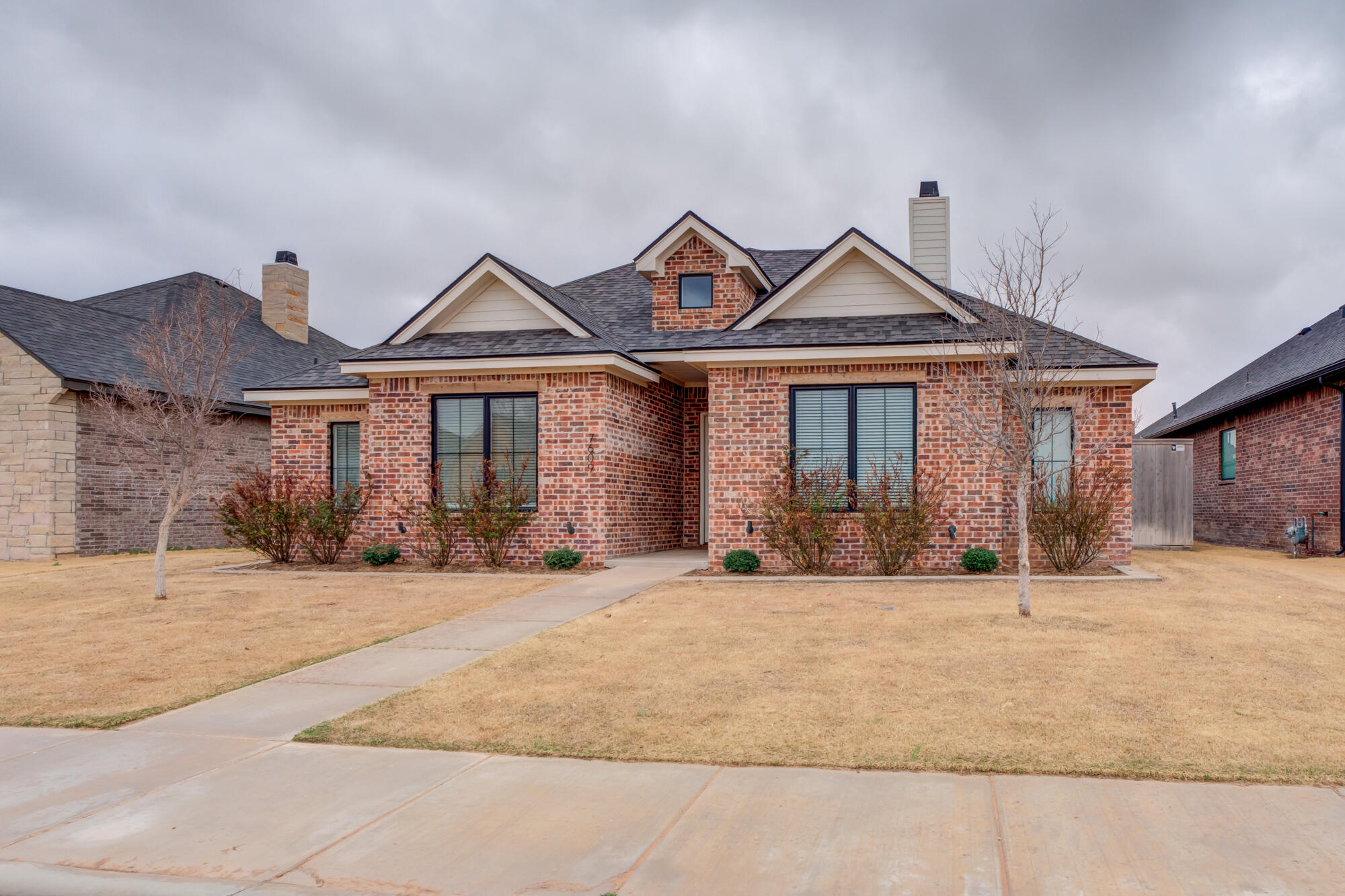 7609 52nd Street Lubbock, TX 79407 - Photo 8 of 54 7609-52nd-St_Lubbock-TX48_Front-Exterior