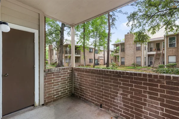 $138,900 | 3500 Tangle Brush Drive, Unit 193, Spring, TX 77381