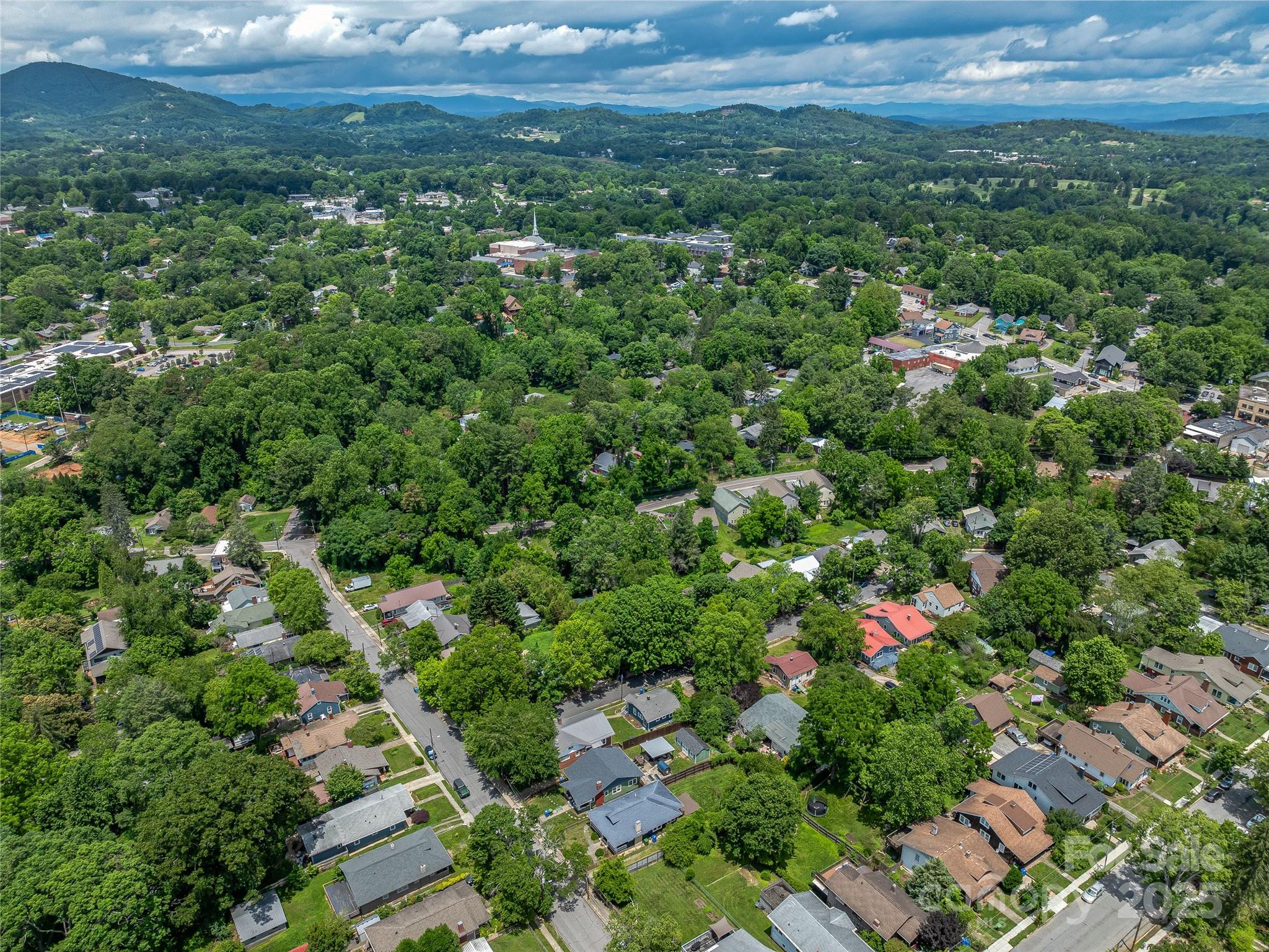 79 Olney Road Asheville, NC 28806 - Photo 34 of 38 Gallery Image 34