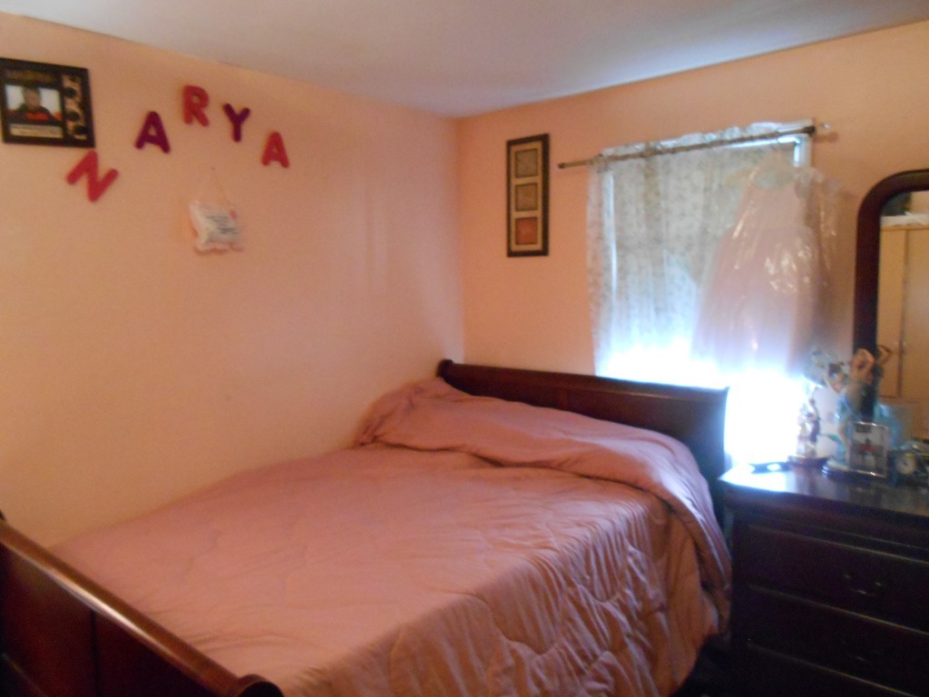 38 Westmore Road Boston, MA 02126 - Photo 4 of 14 Gallery Image 4