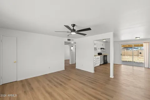 $299,900 | 6964 West Hubbell Street, Phoenix, AZ 85035