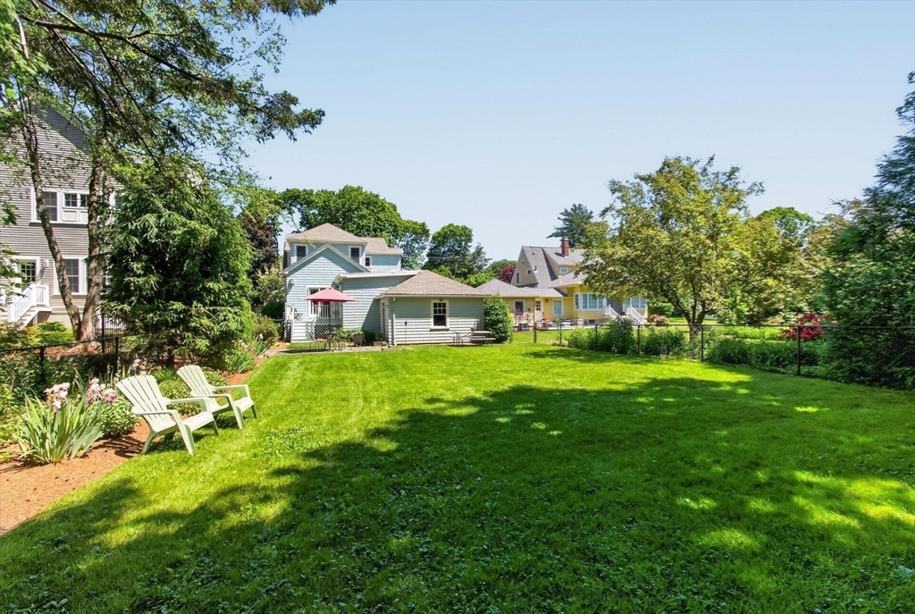 12 Middle Street Lexington, MA 02421 - Photo 25 of 26