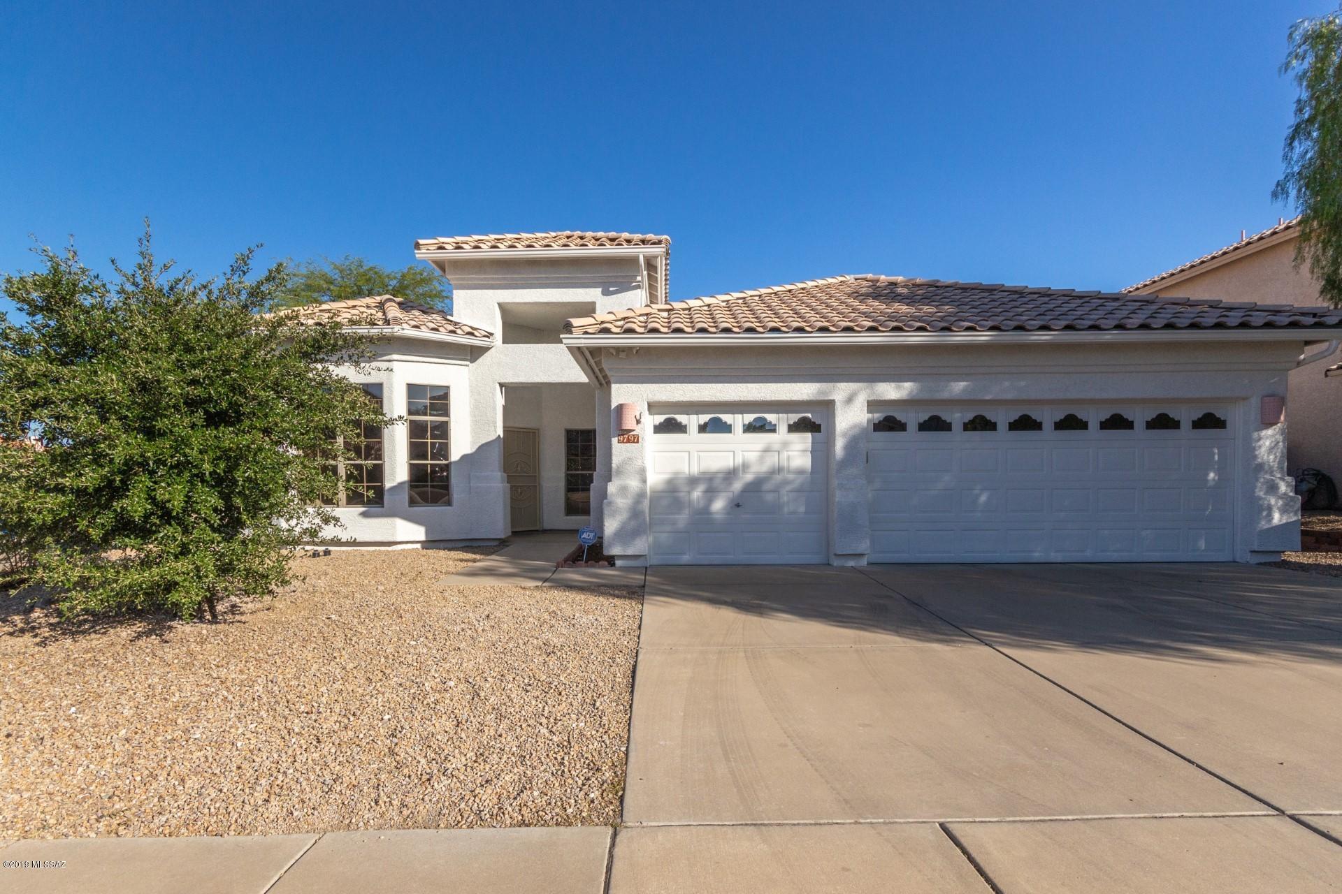 9797 Mountain Crossing Road Tucson, AZ 85748 - Photo 1 of 38 Gallery Image 1