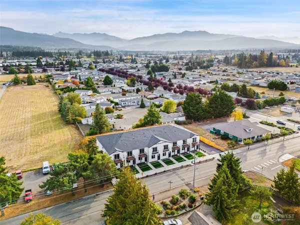 $399,950 | 669 West Hendrickson Road, Unit 6, Sequim, WA 98382
