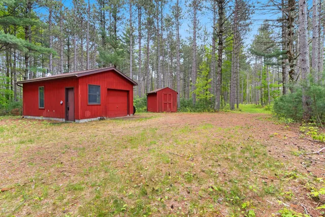 $450,000 | 3548 Brehmer Road, Abrams, WI 54101