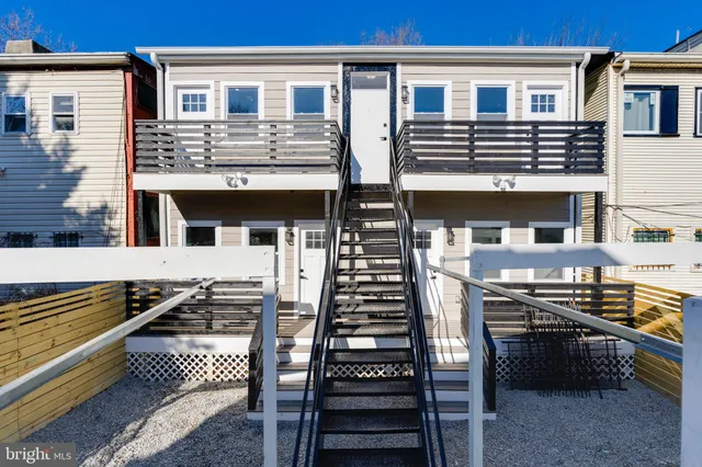 $2,980 | 1703 West Virginia Avenue Northeast, Unit 2, Washington, DC 20002