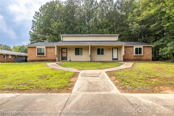 $975 | 145 Brentwood Drive, Troy, NC 27371