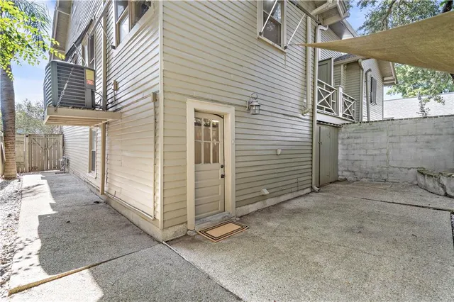 $450,000 | 5815 South Robertson Street, New Orleans, LA 70115