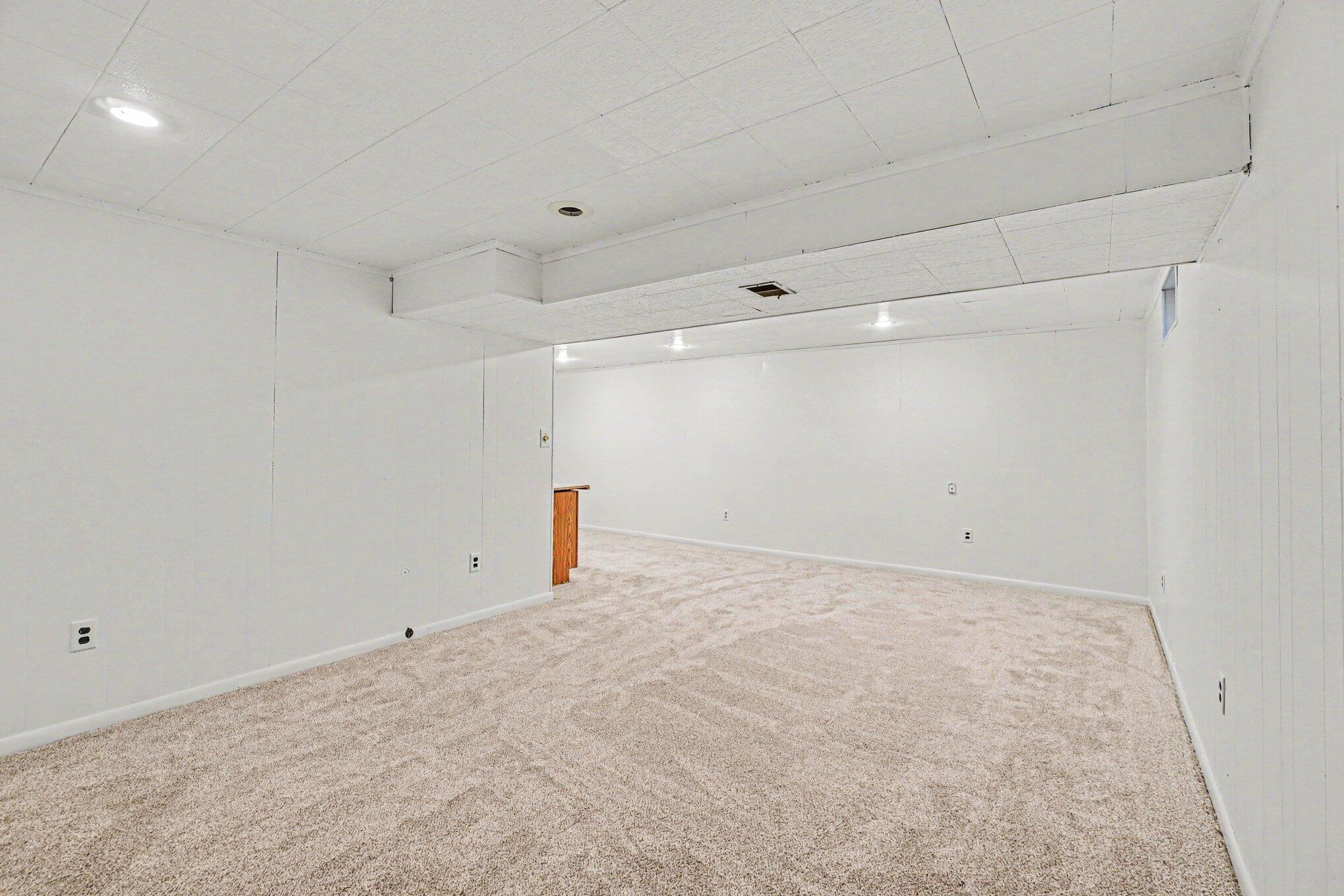 623 Riverside Drive Battle Creek, MI 49015 - Photo 17 of 24 1000063953