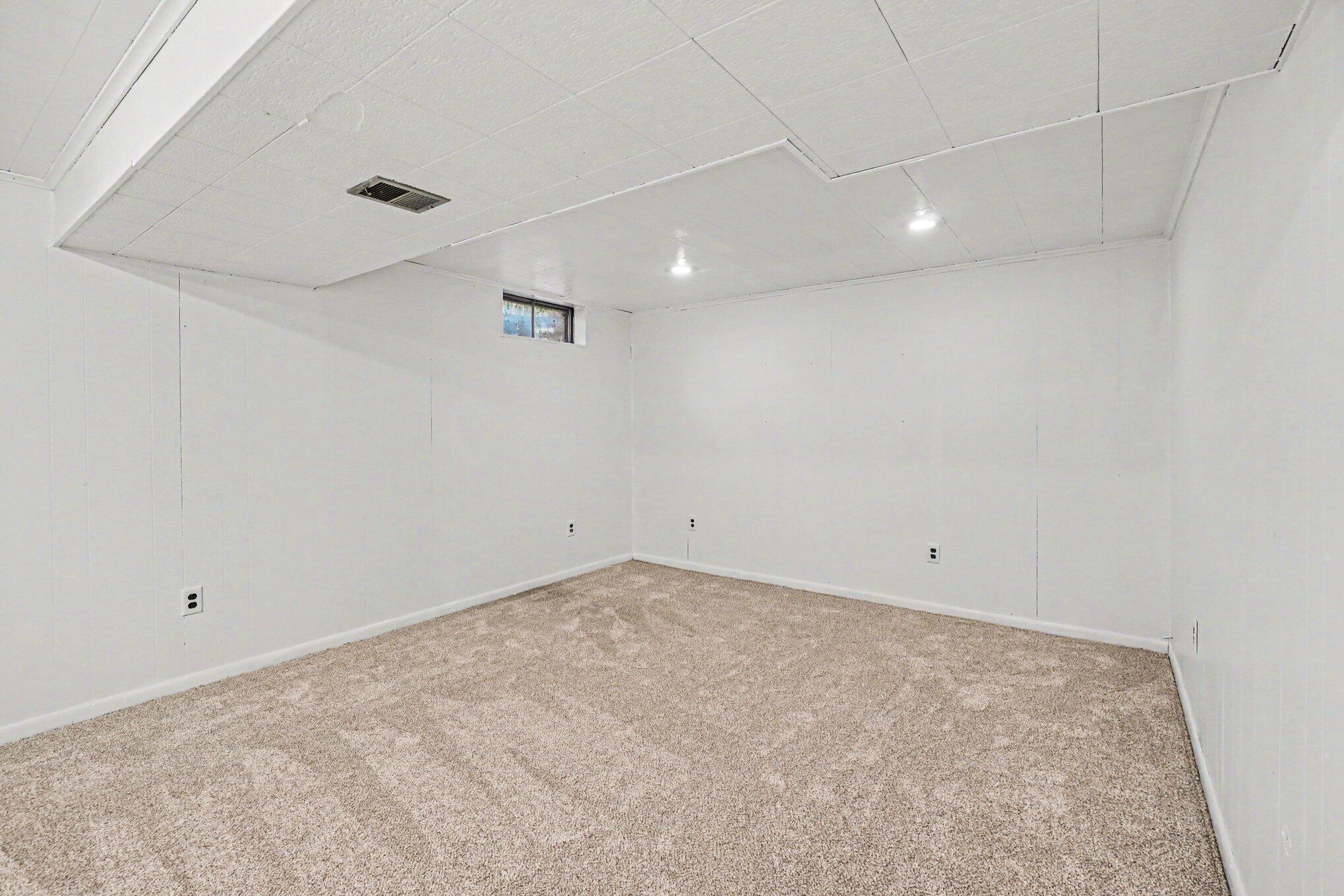 623 Riverside Drive Battle Creek, MI 49015 - Photo 18 of 24 1000063956