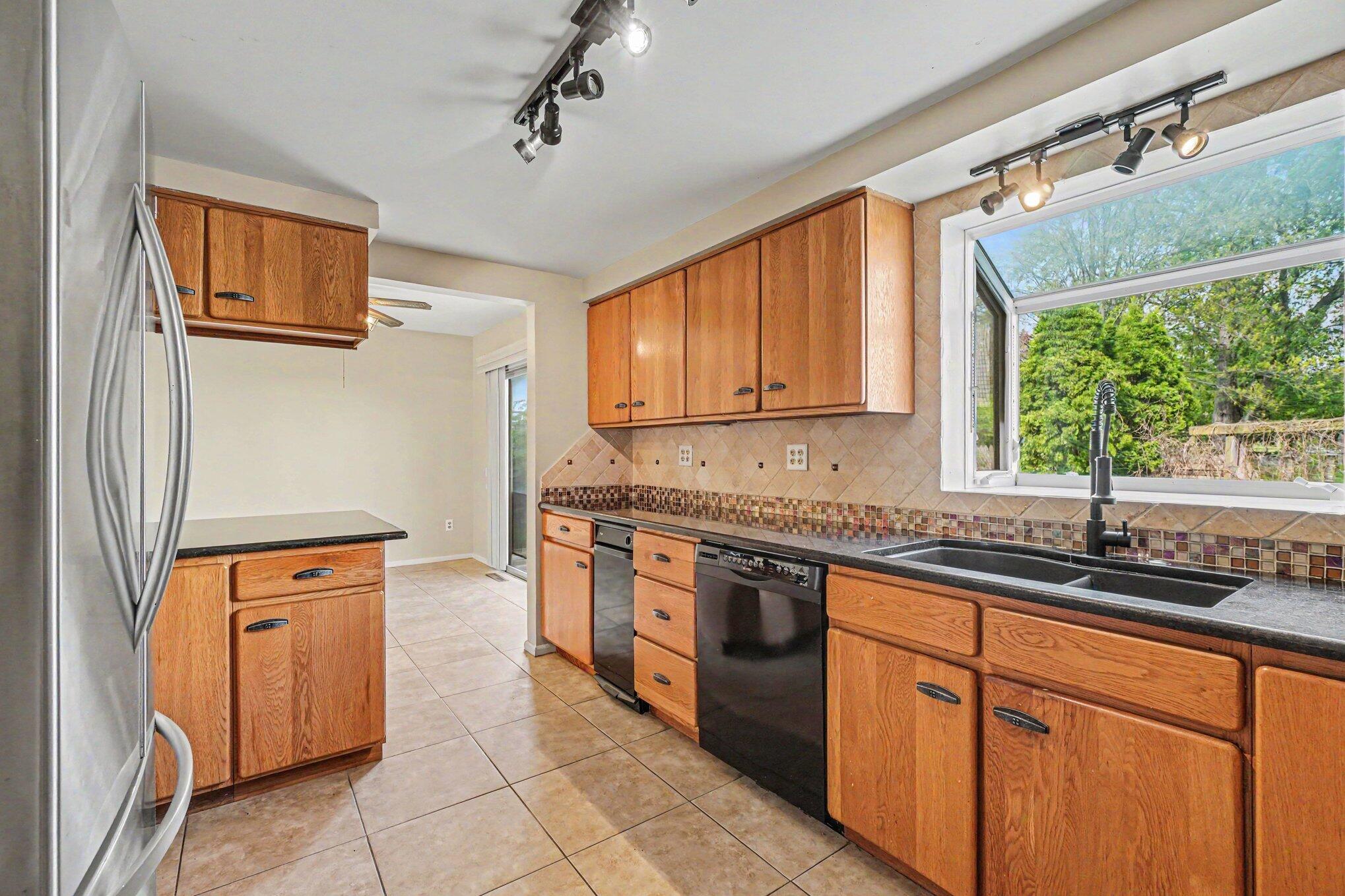 623 Riverside Drive Battle Creek, MI 49015 - Photo 9 of 24 1000063944