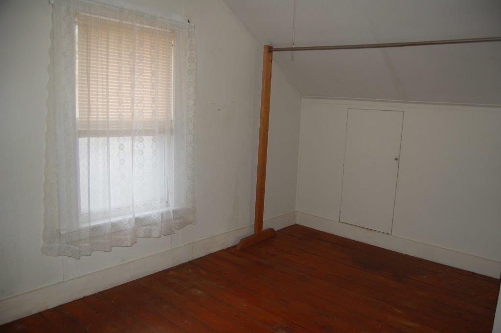 26 Welch Point Road Winthrop, ME 04364 - Photo 27 of 33 SECOND FLOOR BEDROOM