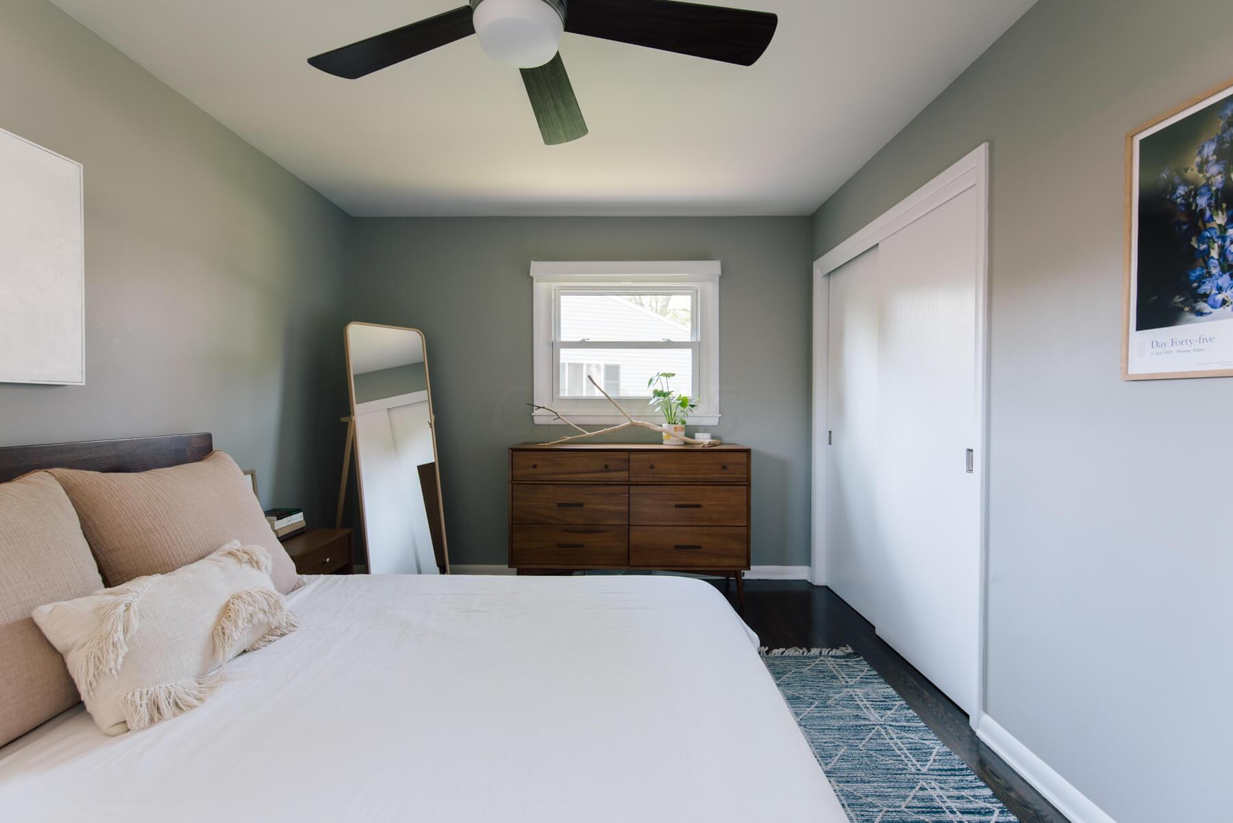 4318 Kendale Road Columbus, OH 43220 - Photo 34 of 80 DSC_0369