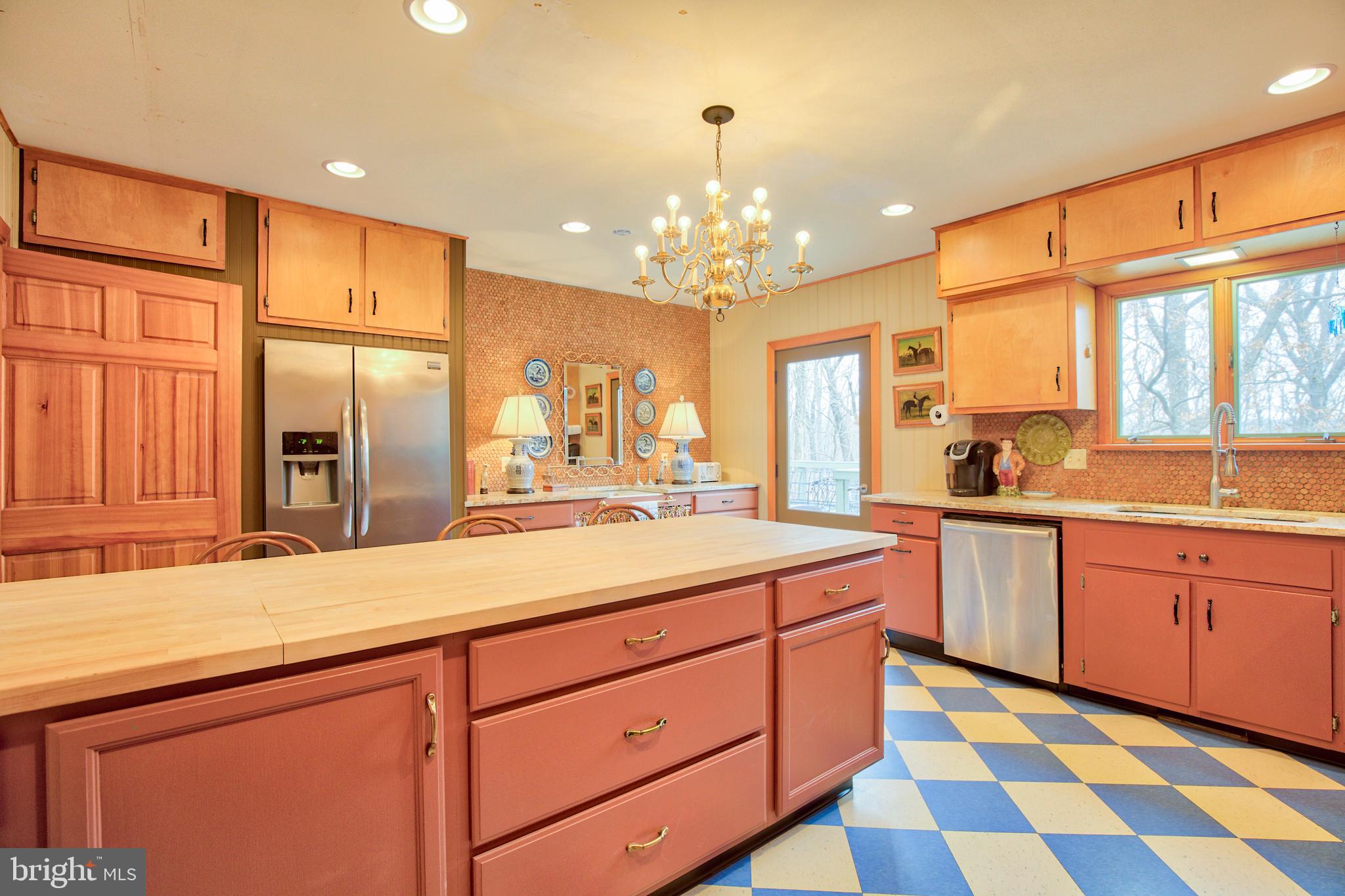 414 Dungadin Road Front Royal, VA 22630 - Photo 15 of 37 Kitchen