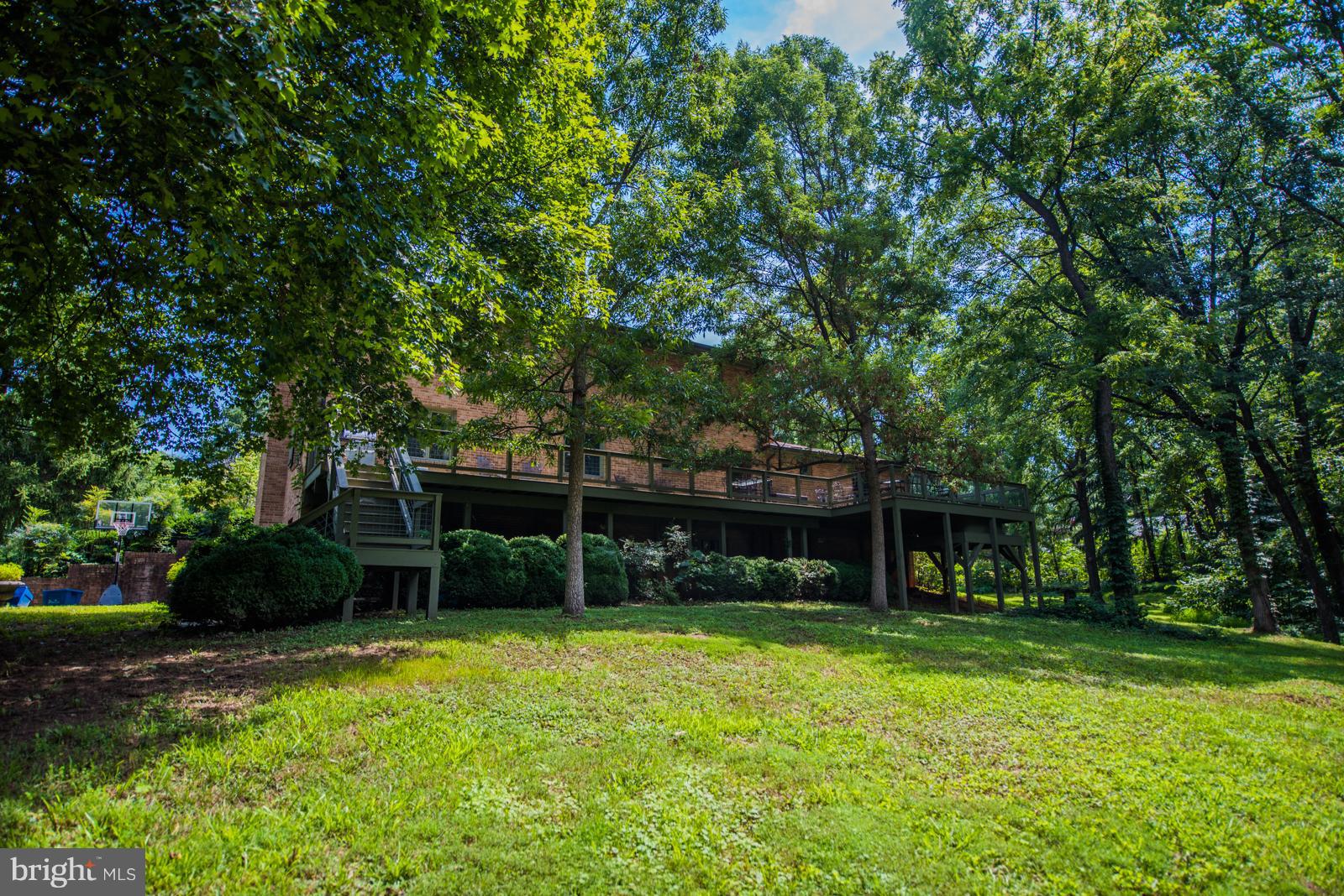 414 Dungadin Road Front Royal, VA 22630 - Photo 30 of 37 Exterior (Rear)