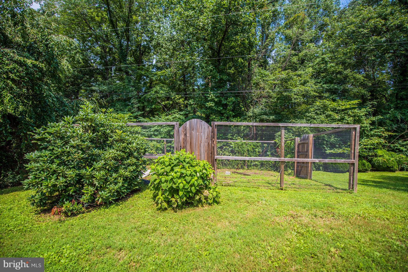 414 Dungadin Road Front Royal, VA 22630 - Photo 36 of 37 Fenced garden area