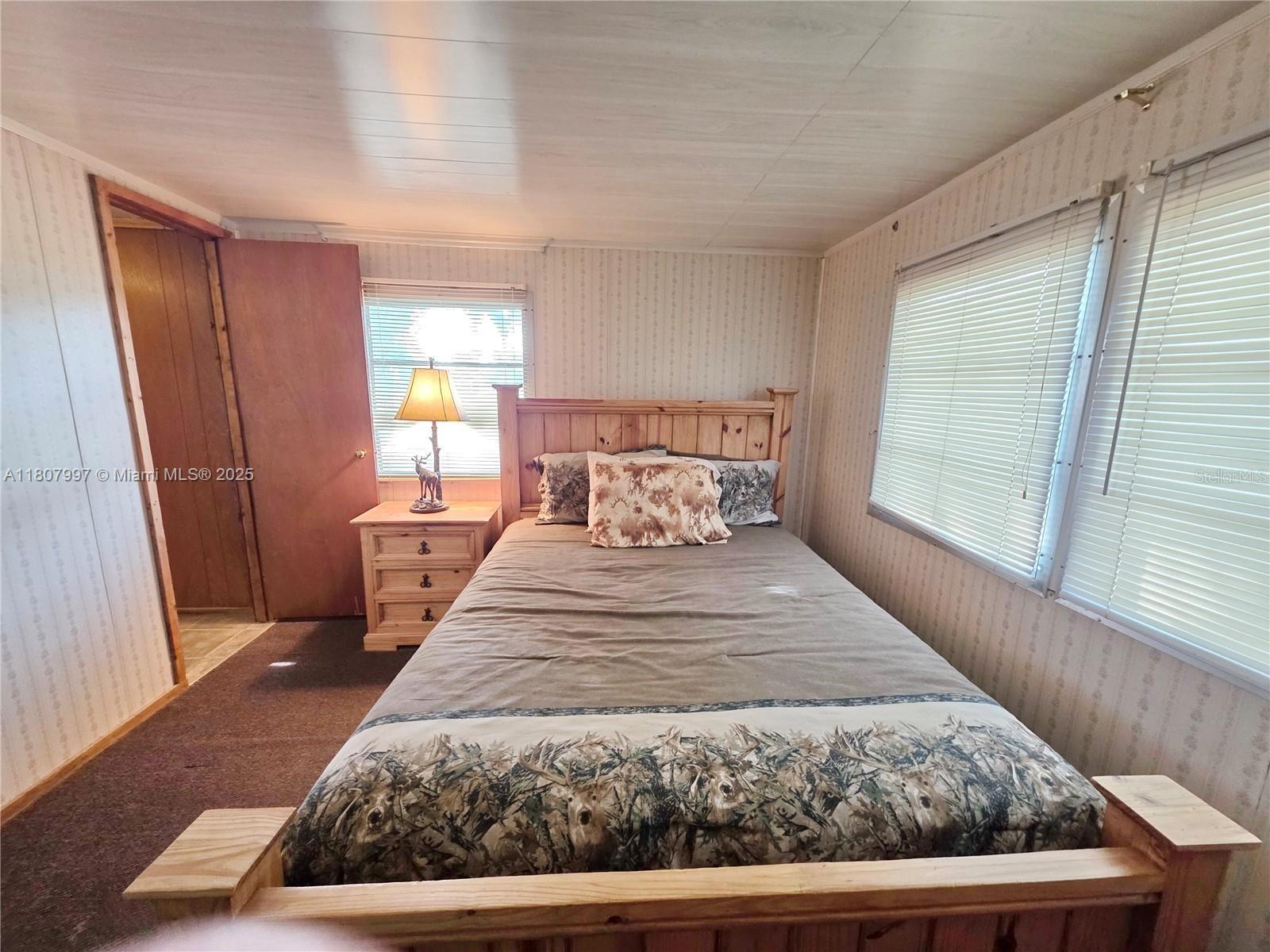 1277 Linda Road Okeechobee, FL 34974 - Photo 11 of 30 Gallery Image 11