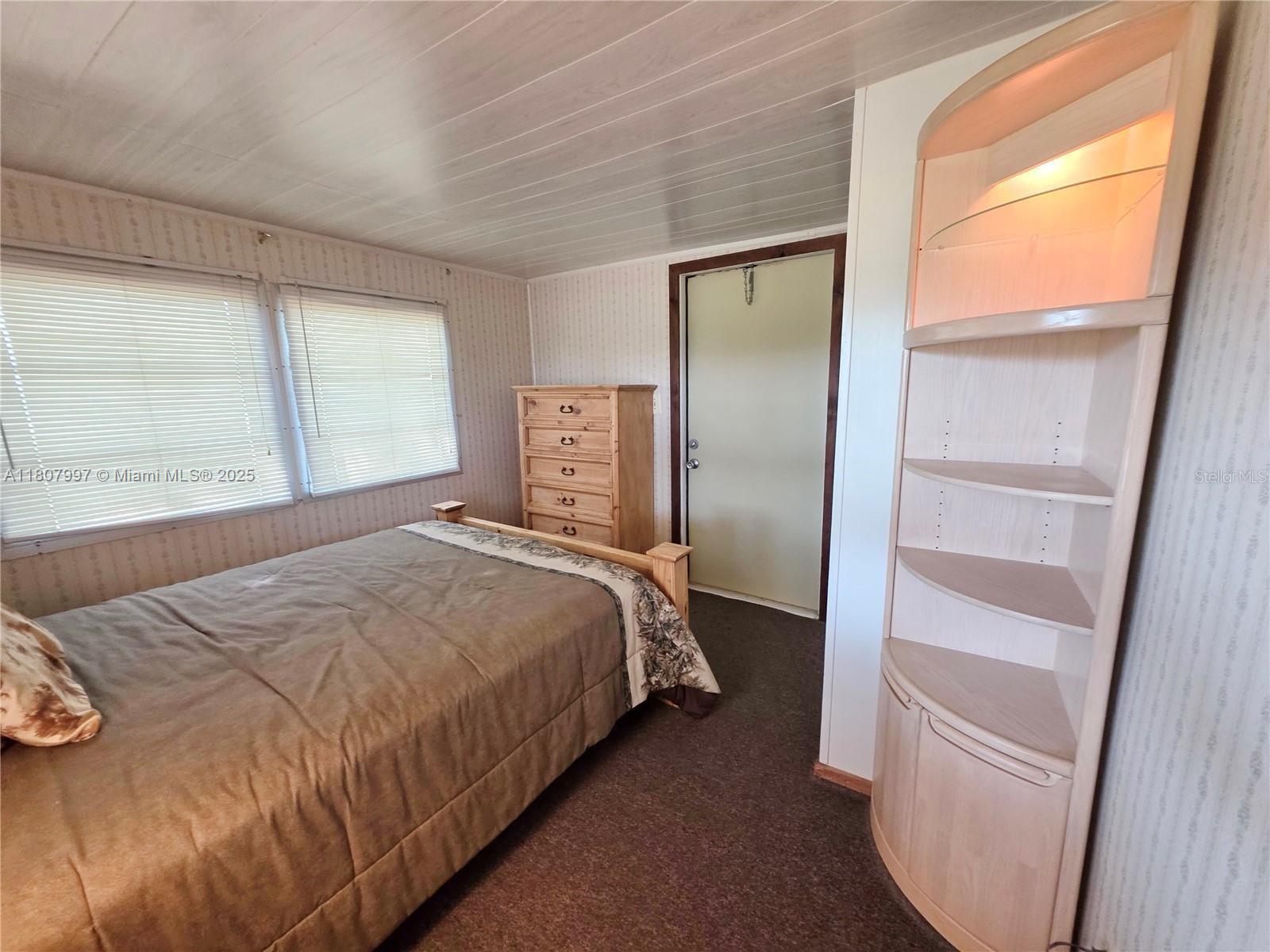 1277 Linda Road Okeechobee, FL 34974 - Photo 14 of 30 Gallery Image 14