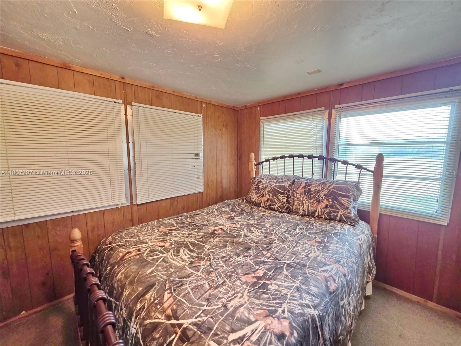 1277 Linda Road Okeechobee, FL 34974 - Photo 17 of 30 Gallery Image 17