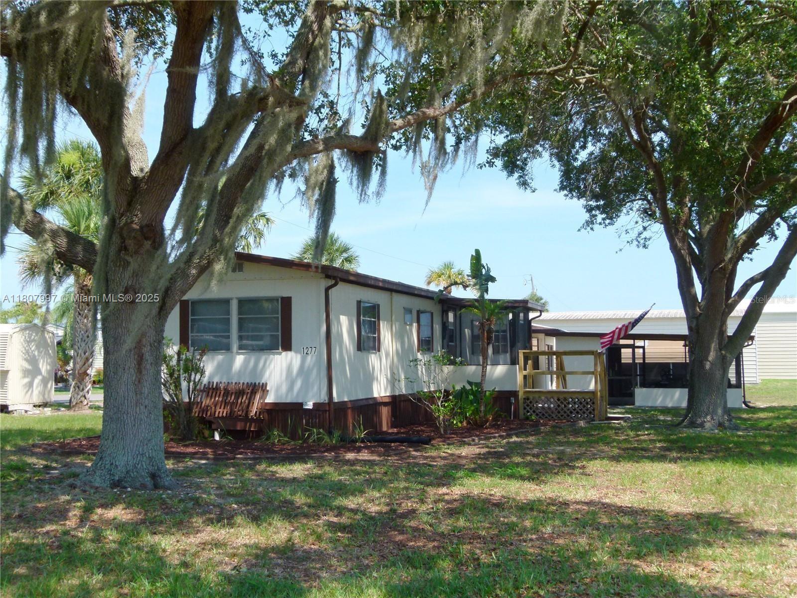 1277 Linda Road Okeechobee, FL 34974 - Photo 3 of 30 Gallery Image 3