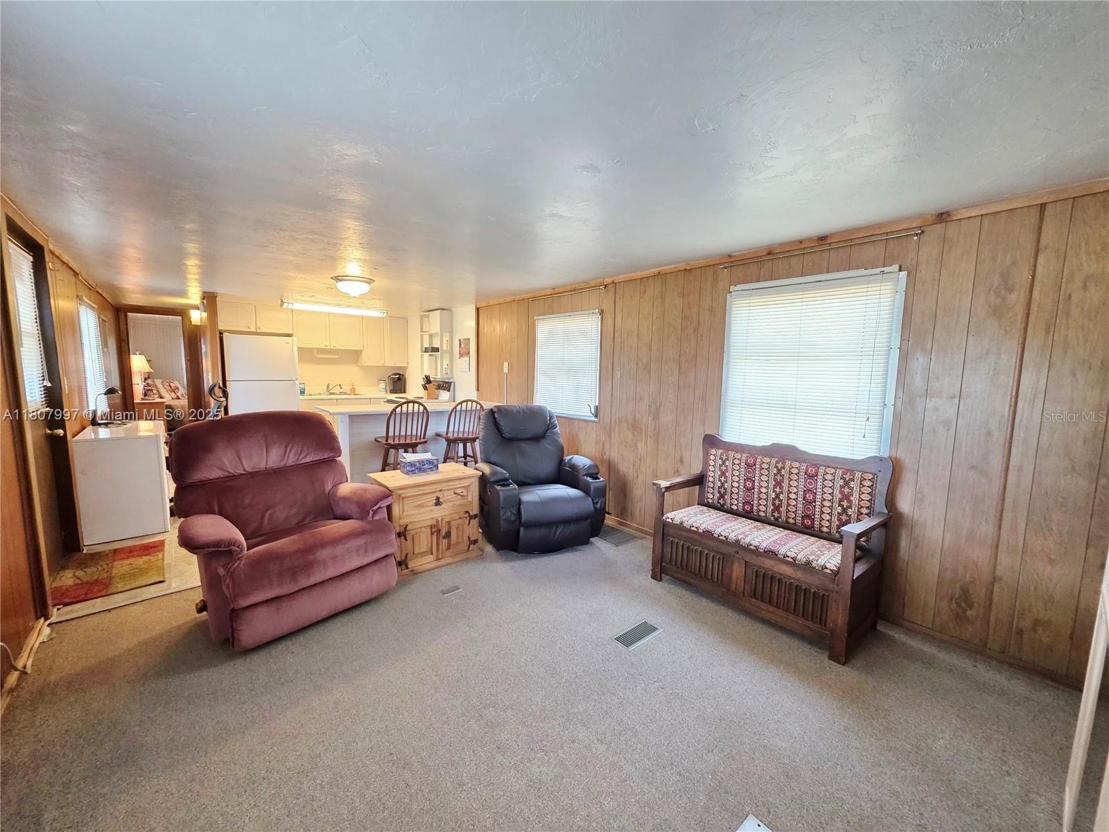 1277 Linda Road Okeechobee, FL 34974 - Photo 8 of 30 Gallery Image 8