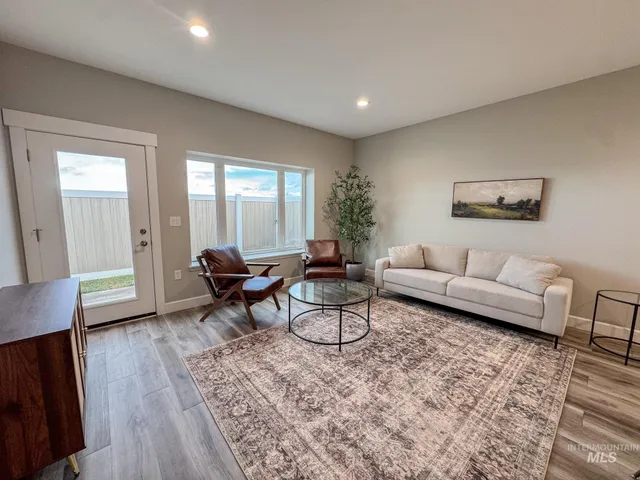 $379,900 | 2113 Powers Avenue, Unit A, Lewiston, ID 83501