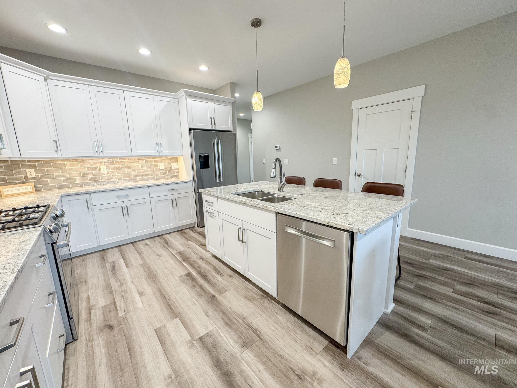 2113 Powers Avenue, Unit A Lewiston, ID 83501 - Photo 4 of 33