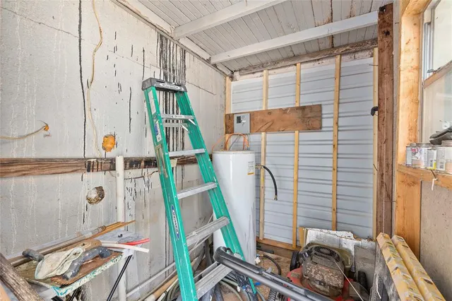 $50,000 | 201 First Street, Bangs, TX 76823