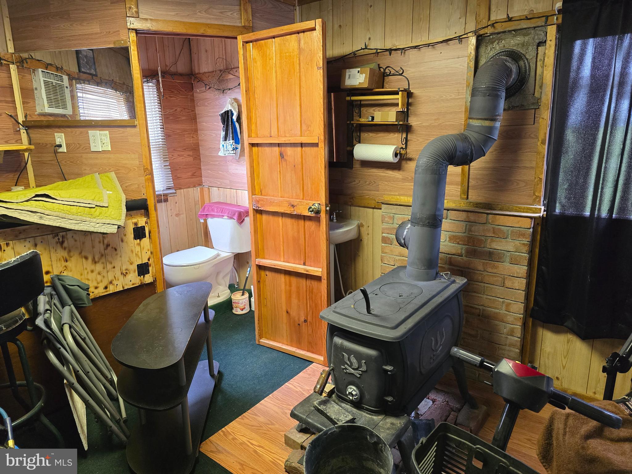 6231 Valley Road Berkeley Springs, WV 25411 - Photo 20 of 34 Additional storage/living quarters