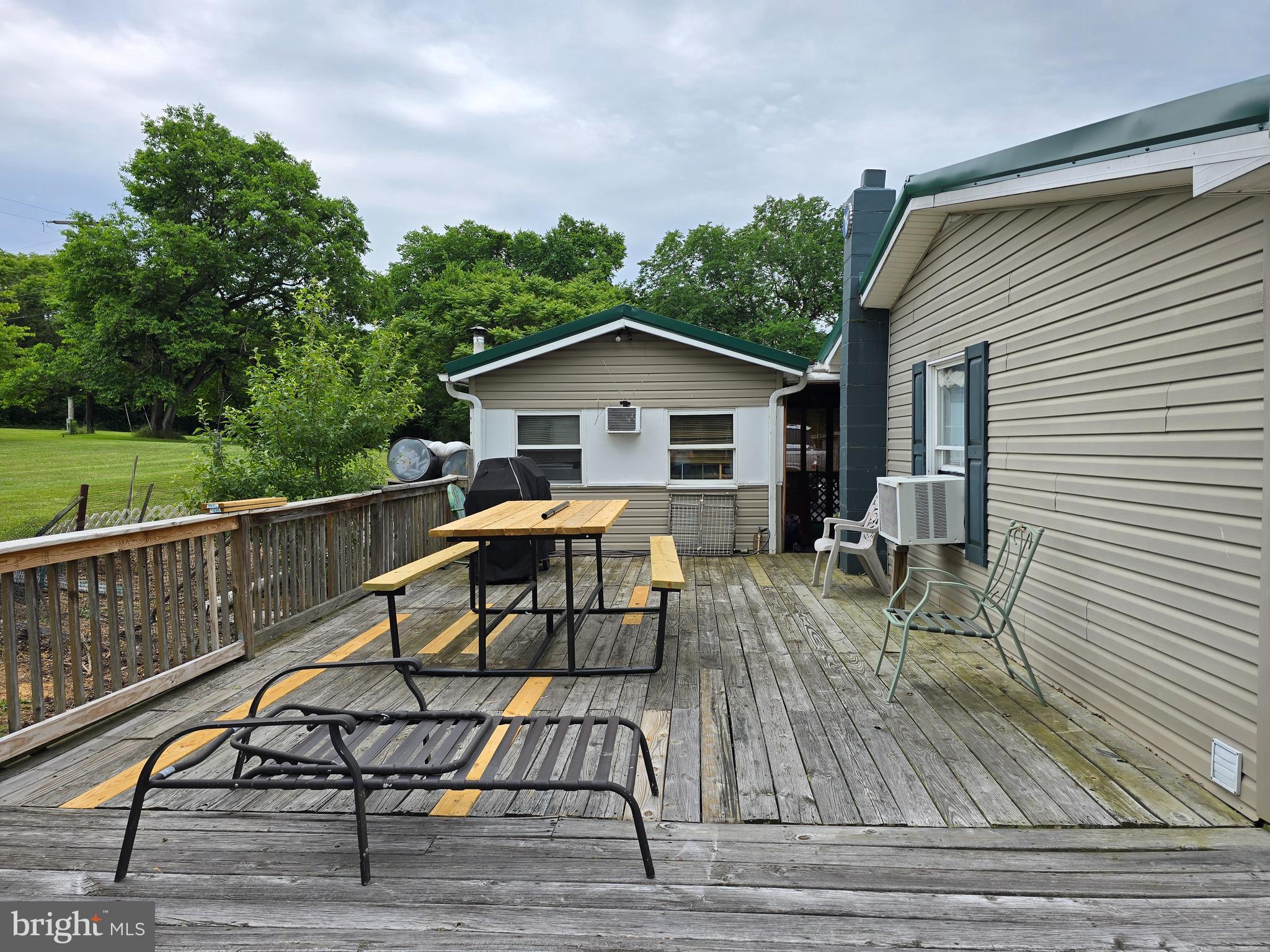 6231 Valley Road Berkeley Springs, WV 25411 - Photo 23 of 34 Spacious rear deck