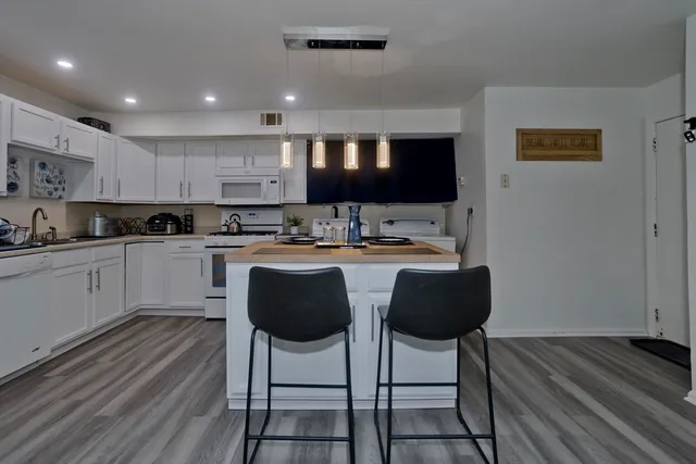 $2,250,000 | 526 Third Street, Fall River, MA 02721