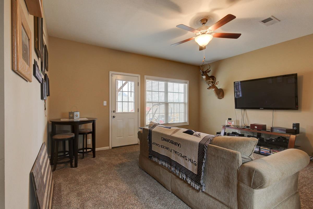 1487 Trainer Road Clarksville, TN 37042 - Photo 17 of 25 Gallery Image 17
