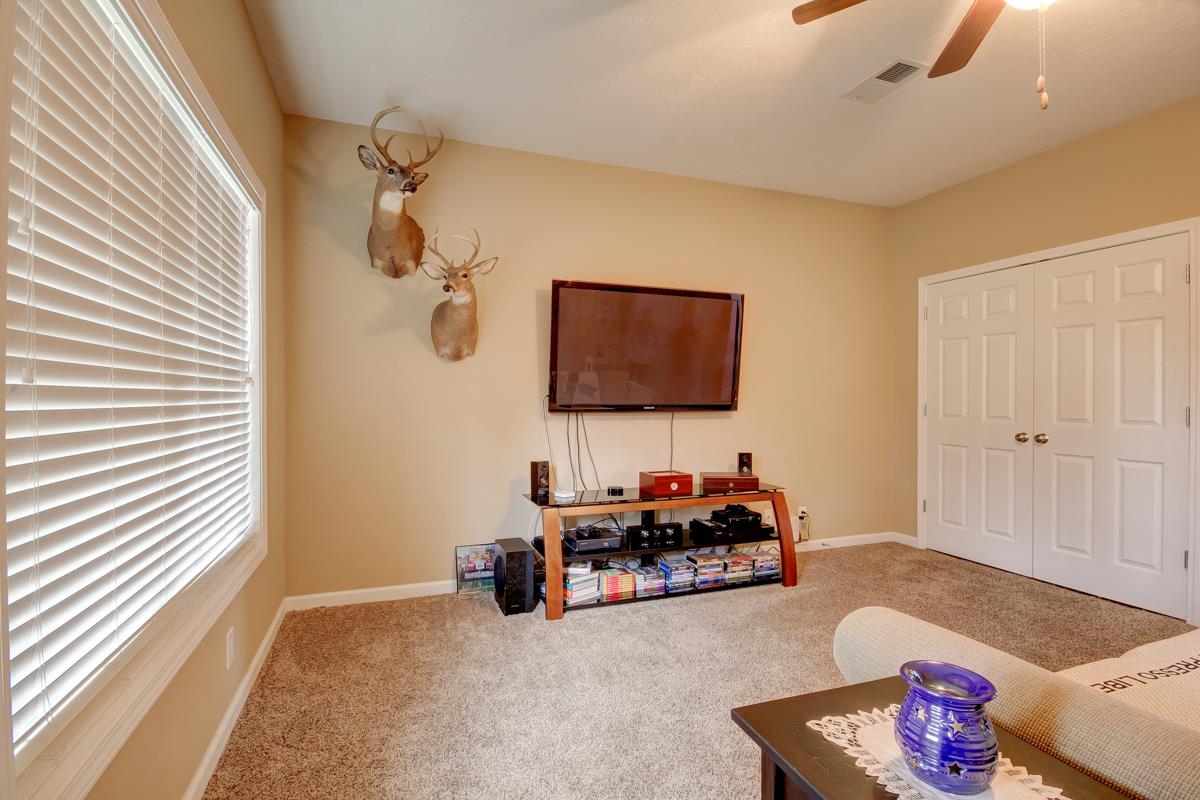 1487 Trainer Road Clarksville, TN 37042 - Photo 18 of 25 Gallery Image 18