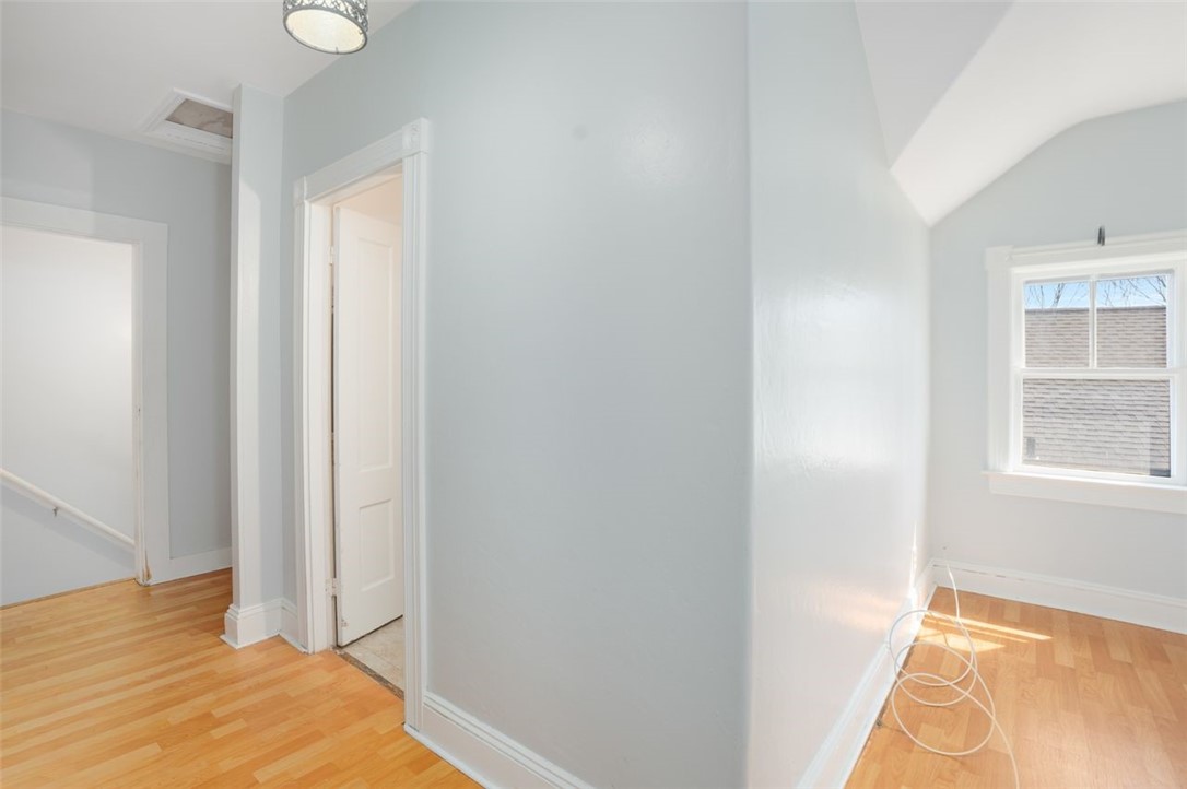 70 Highland Street West Warwick, RI 02893 - Photo 14 of 23