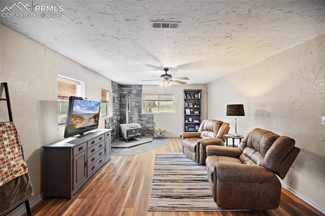 693 Kutsu Ridge Road Florissant, CO 80816 - Photo 7 of 21 Gallery Image 7