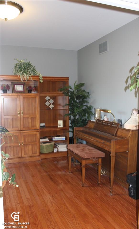 4969 Bowman Road St. Clair, MI 48079 - Photo 18 of 77 31362927-17.JPG