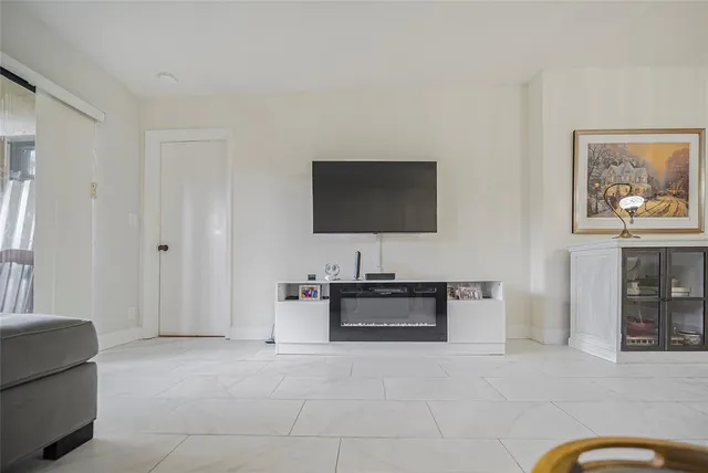 $234,000 | 3039 Carambola Circle South, Unit 3039, Coconut Creek, FL 33066