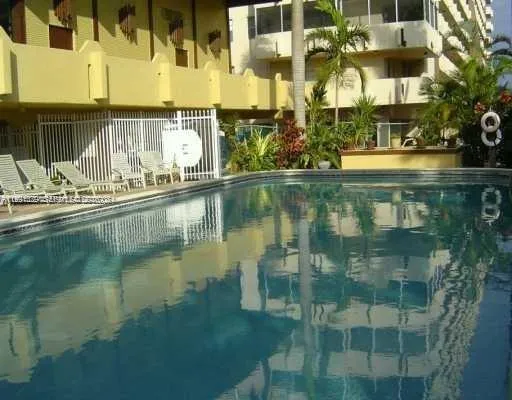 $2,550 | 3703 Northeast 166th Street, Unit 503, North Miami Beach, FL 33160