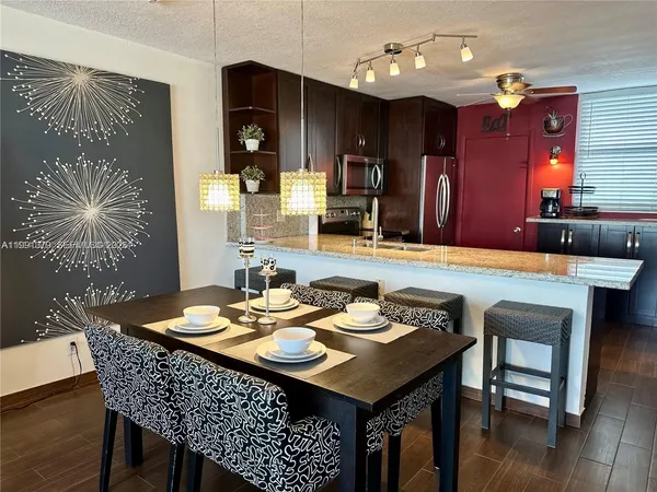 $2,550 | 3703 Northeast 166th Street, Unit 503, North Miami Beach, FL 33160