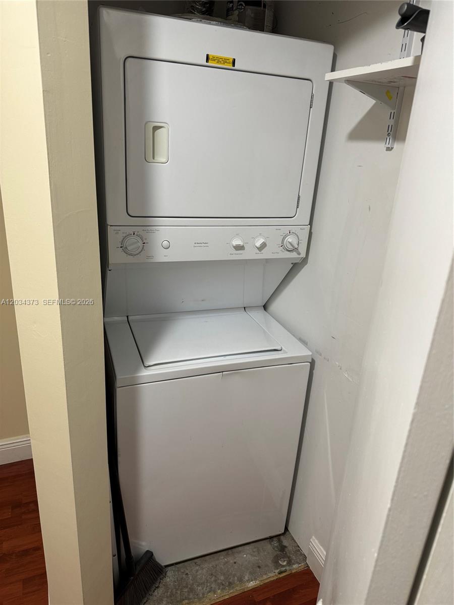 3180 Southwest 22nd Street, Unit 701 Miami, FL 33145 - Photo 27 of 55