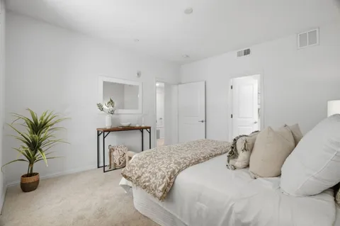 $878,000 | 2082 Mahuron Circle, San Jose, CA 95133