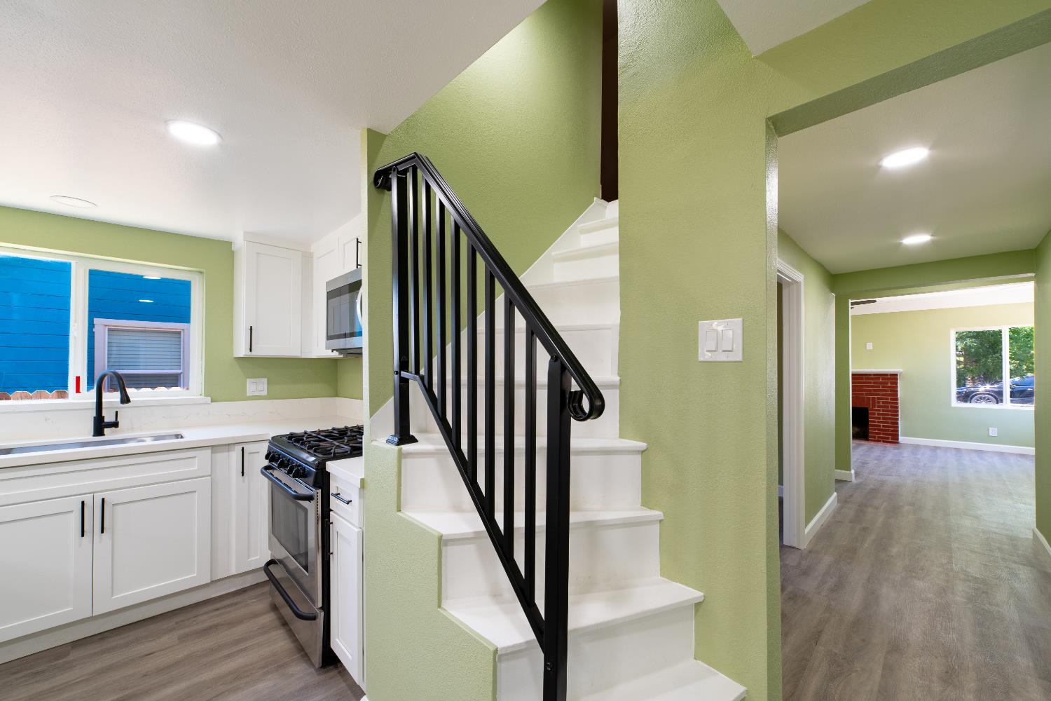 632 West 25th Street Merced, CA 95340 - Photo 8 of 37