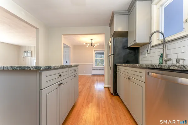 $2,200 | 233 Unionville Avenue, Plainville, CT 06062