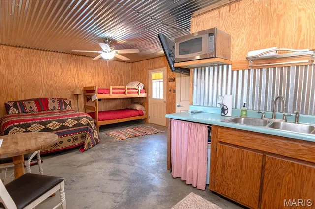 $790,000 | 14225 Highway 68, St. James, MO 65559