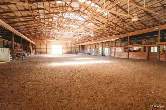 $790,000 | 14225 Highway 68, St. James, MO 65559