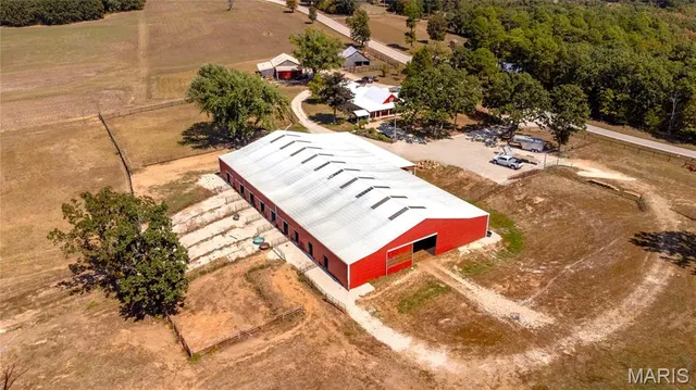 $790,000 | 14225 Highway 68, St. James, MO 65559